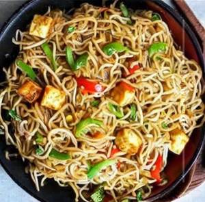Paneer noodles