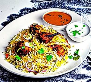 Mughlai Chicken Biryani [ Bone ]