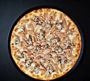 Chicken Supreme Pizza