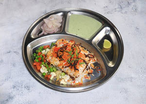 Veg Hyderabad Biriyani ( 400-500gms Approx.)