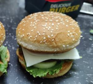 Cheese Veg Burger