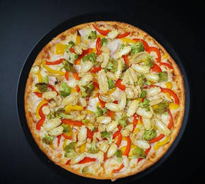 Veg Deluxe Pizza