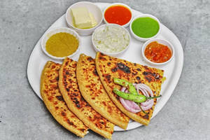 2 Aloo Paratha