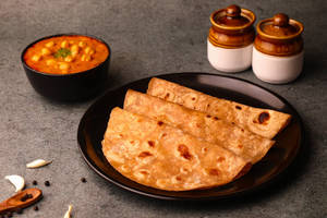 Chapathi  3 Nos With Chole Masala