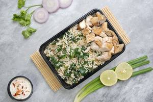 Healthy Spinach And Chicken Bowl