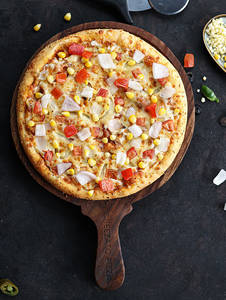 Country Feast Pizza
