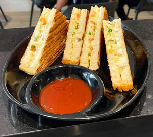 Mayo Delight Sandwich