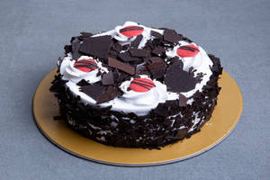 Black Forest Cake Eggless
