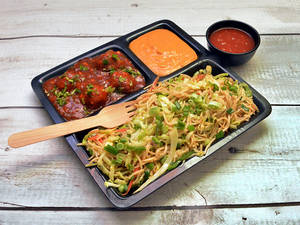 Veg Noodles With Veg Manchuriyan (dry/gravy)