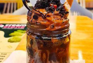 Biscoff brownie chocolate ice cream jar