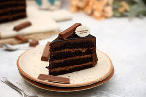 Kitkat Chocolate Pastry