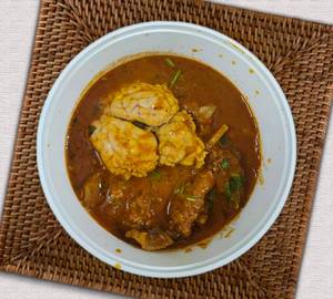 Mutton head curry meal