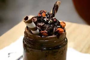 Nutty chocolate jambo jar