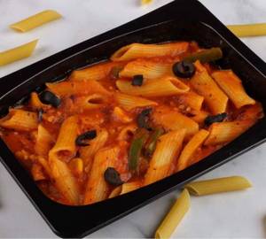 Red sauce pasta