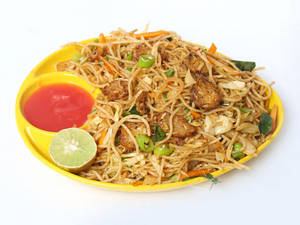 Manchurian Noodles
