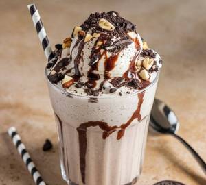 Brownie Dry Fruit Thickshake