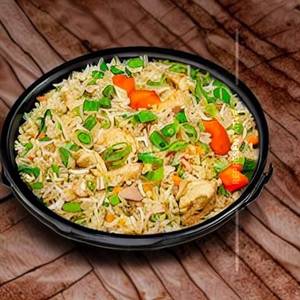Singapore Chicken Fried Rice 