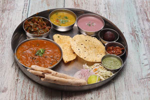 Veg Thali