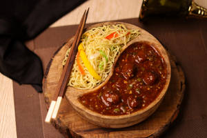 Chicken Manchurian Gravy + Veg Fried Rice / Hakka Noodles