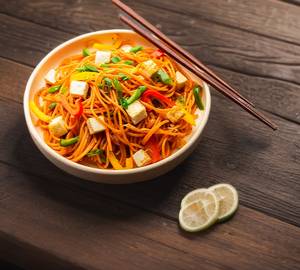 Hakka Noodles