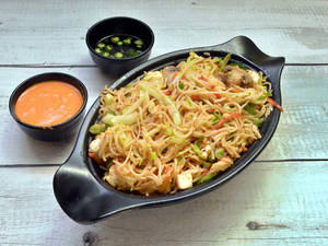 Hakka Noodles