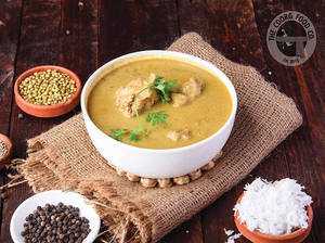 Chicken Curry ( Kodava Koli Curry )