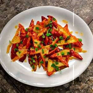 Chilli cheese potato chef's special