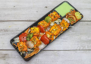 Paneer Lehsuni Tikka