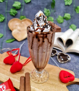 Kit Kat Shake