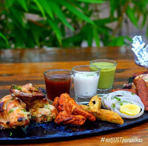 Non Veg Starters Platter (12 Pcs)