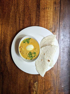 Otti + Egg Curry