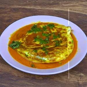 Egg Omelette Curry