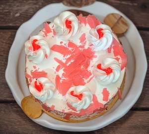 Strawberry forest cake