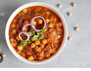 Amritsari Chole Masale + Tawa Roti