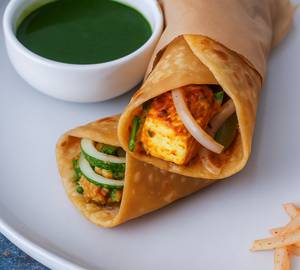 Paneer tikka roll