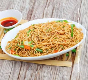 Veg Singapuri Noodles