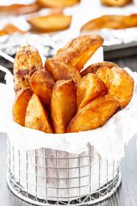 Plain wedges