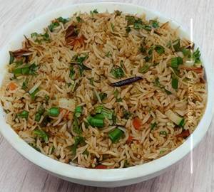 Burnt Garlic Chilli Rice