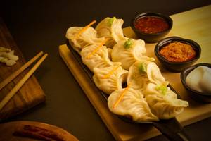 Non Veg Steam Momo's