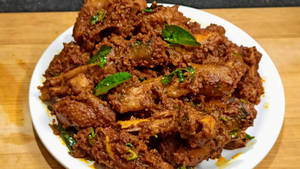 Nattukozhi Varuval