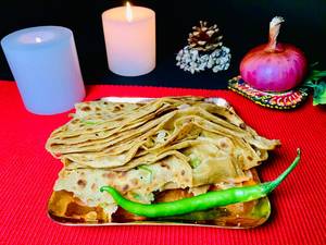 Chilly Onion Khasta Paratha (1 Pc - Whole Wheat - 6 Layer)