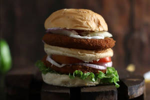 Hotty Veg Jumbo Burger