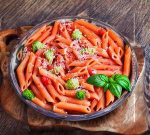 Red souce pasta