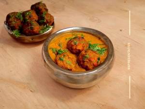 Veg Kofta Curry