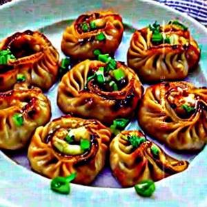 Cheese barbeque momos