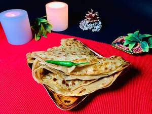 Chilly Khasta Paratha (1 Pc - Whole Wheat - 6 Layer)