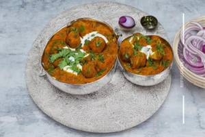 Dum Aloo Banarasi