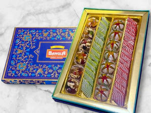 Premium Kaju Sweets Box [900 Grams]