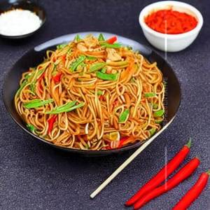 Chilli garlic noodles chinese