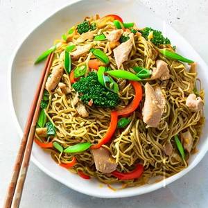 Chicken Singapore Noodles